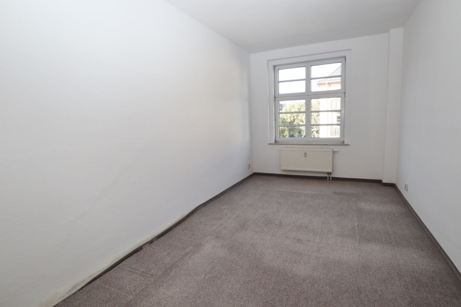 Einbauküche • 2-Zimmer • mit Balkon • Wanne • zur Miete • auf dem Kaßberg • in Chemnitz