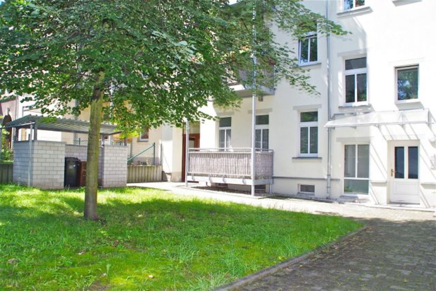 2-Raum Wohnung in Chemnitz • Tageslichtbad • Wanne/Dusche • Lutherviertel • jetzt anrufen