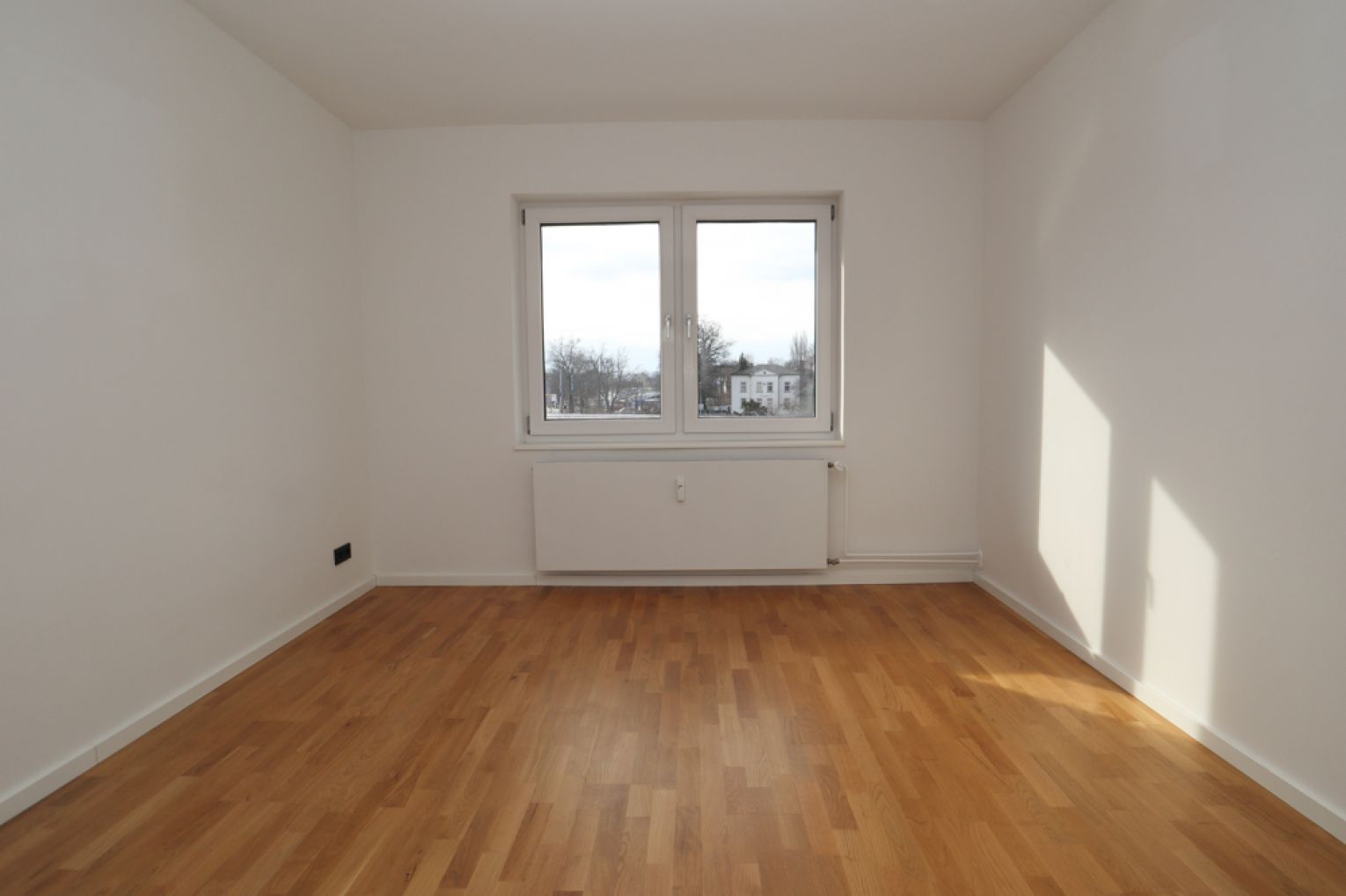 3-Raum Wohnung • Balkon • Kapellenberg • Tageslichtbad • zur Miete • Wanne&Dusche • jetzt anrufen