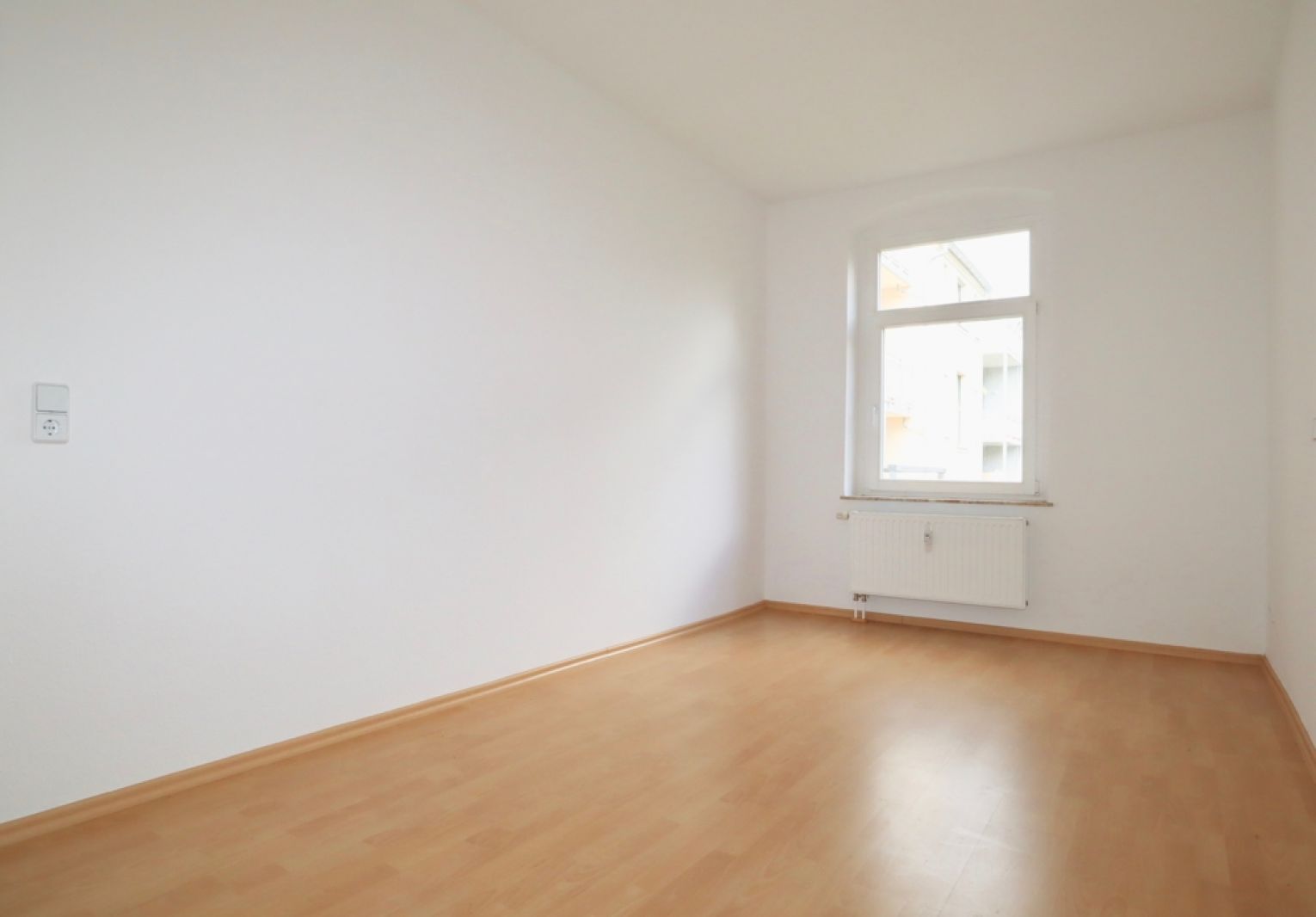 2-Zimmer Wohnung  • Einbauküche • Hilbersdorf • Balkon • ruhige Lage • jetzt anrufen