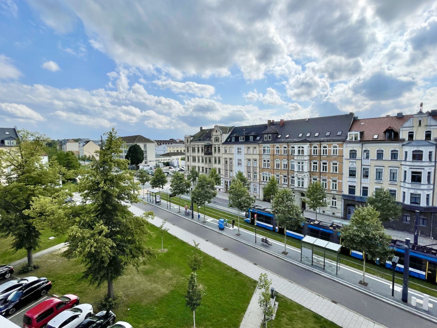 SELTEN • Lutherviertel • 4-Raum • Balkon • 2 Bäder • Gartenmitbenutzung • Laminat • gleich anrufen!