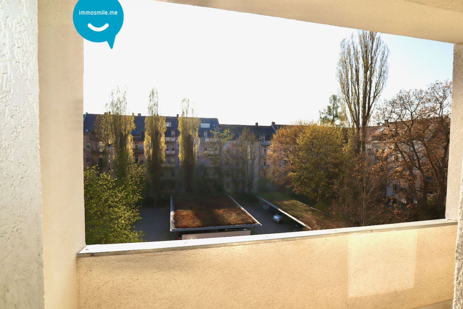 2-Raum • Tageslichtbad mit Wanne • Balkon • Laminat • Sonnig • Stellplatz • Besichtigungstermin!?