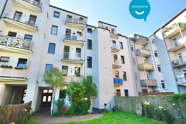 Balkon • 3-Raum • imposantes Bad mit Wanne • ruhige Lage • Küchwald • Laminat • Schlosschemnitz