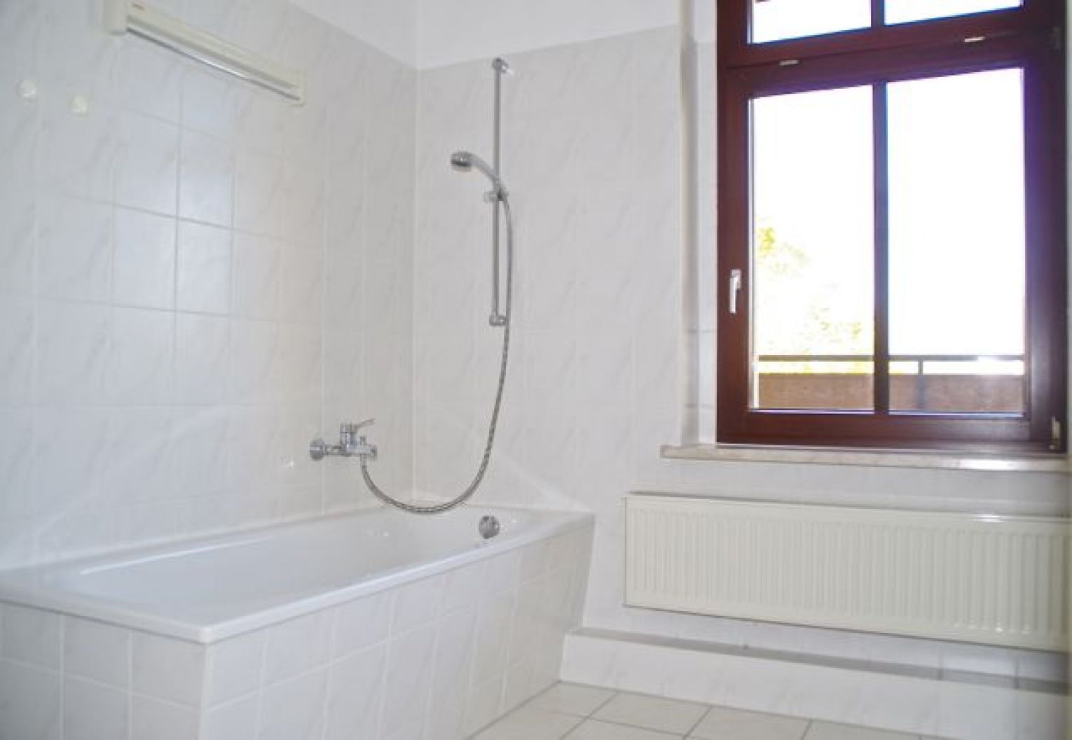 2 Zimmer • im Zentrum • Chemnitz • zur Miete • mit Balkon • Stellplatz • direkt anrufen!