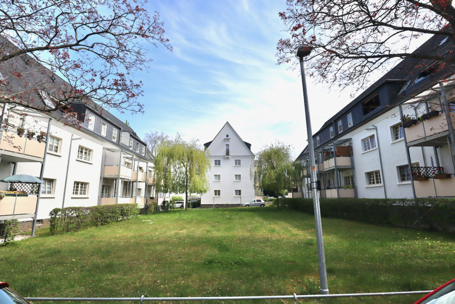 im Heimgarten • in Chemnitz • 2-Zimmer • mit Balkon • vermietet • als Kapitalanlage