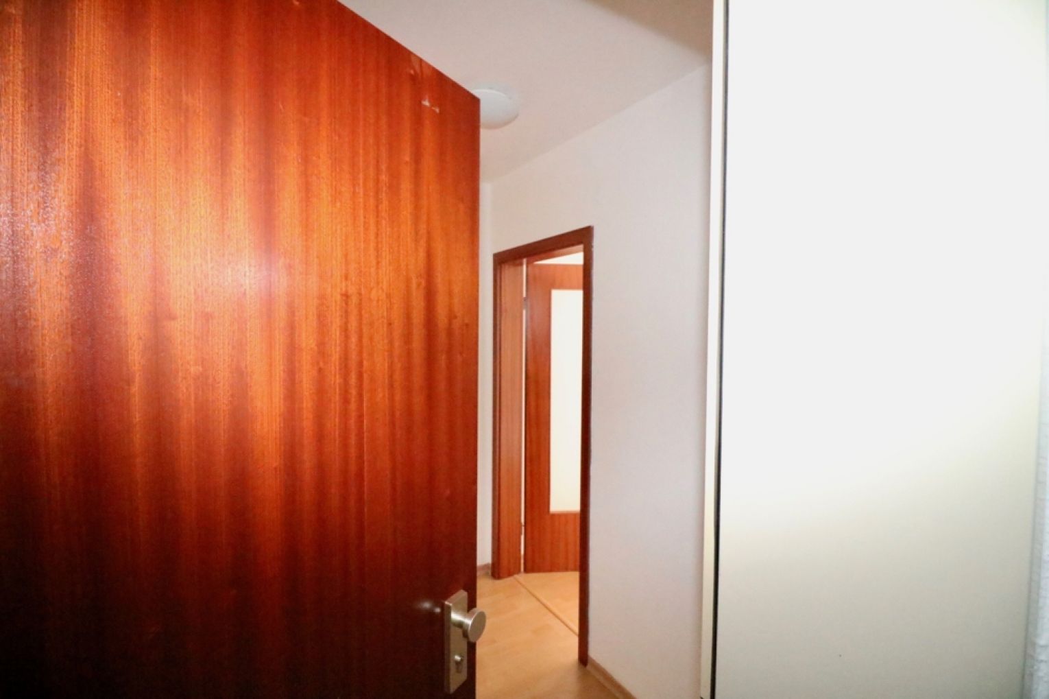 1-Zimmer • Uni-Nähe • Einbauküche • Balkon • Studenten-Wohnung