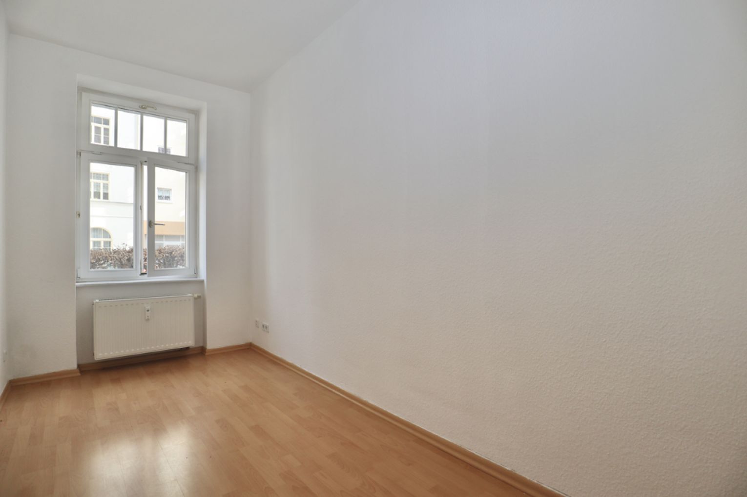 Einbauküche • Balkon • Kaßberg • in Chemnitz • 3-Raum Wohnung • Erdgeschoss • schnell sein