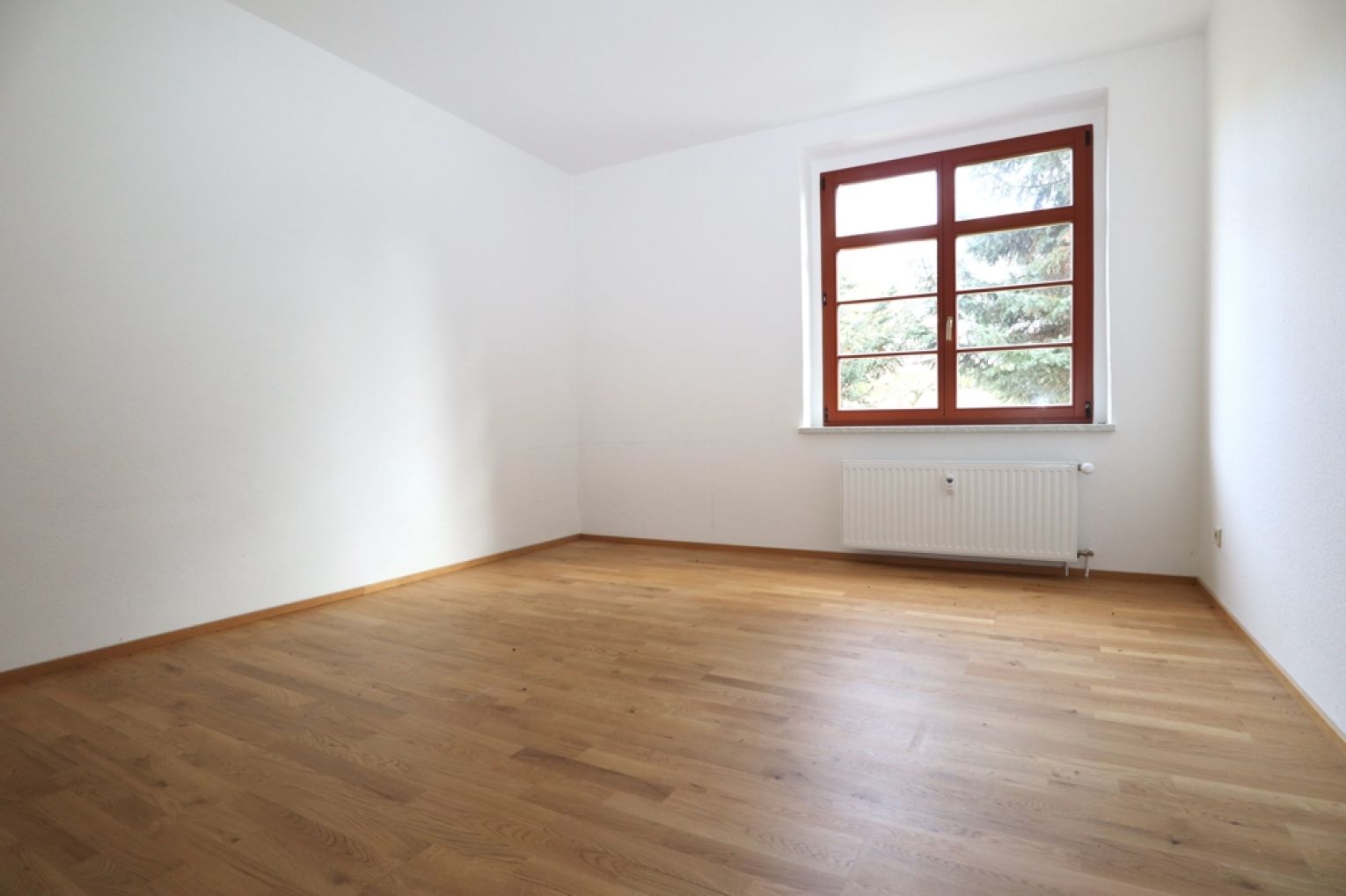 Einbauküche • 2-Zimmer • Hilbersdorf • ruhige Lage • zur Miete • Tageslichtbad • jetzt schnell sein