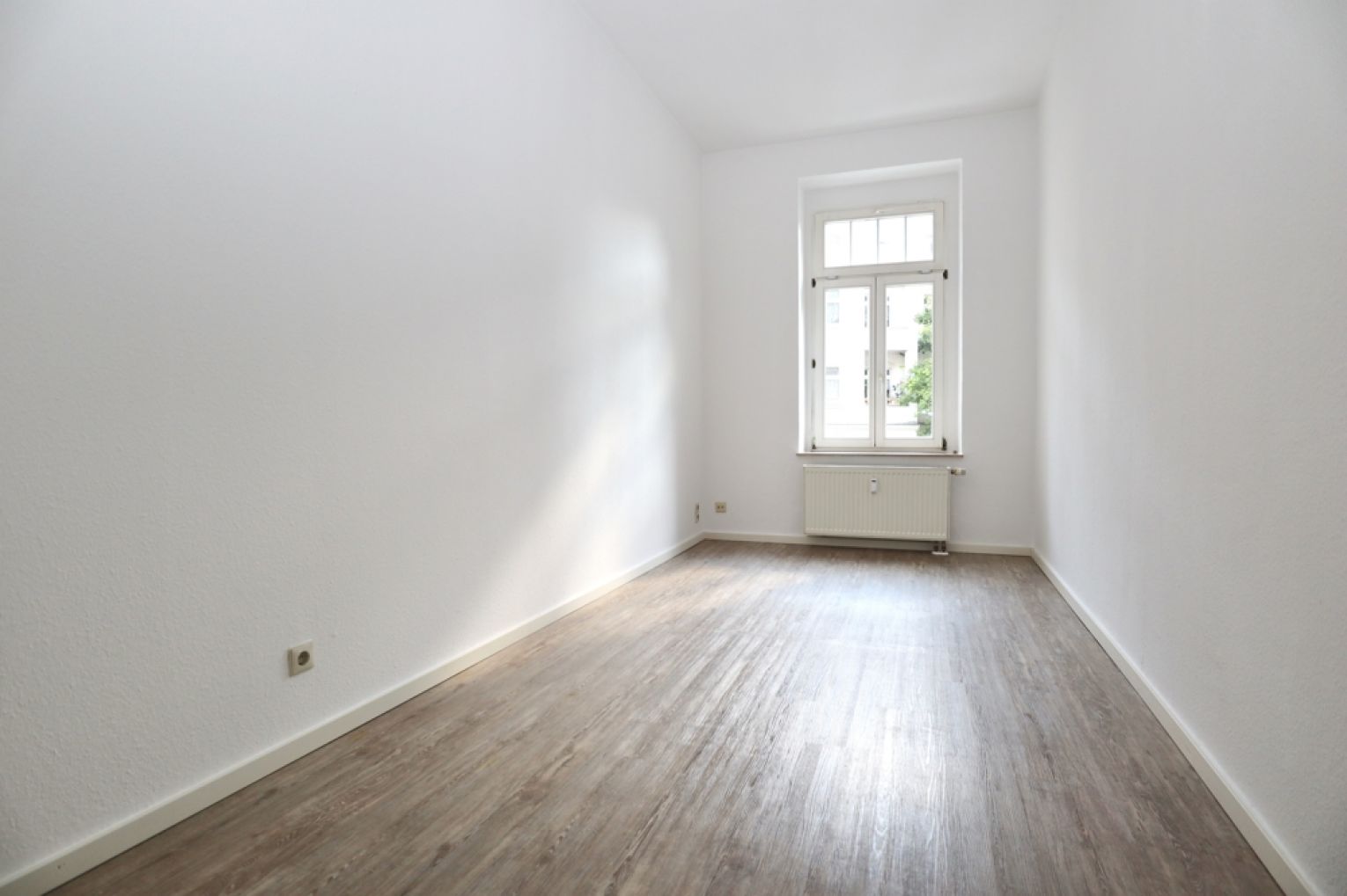 2-Zimmer • Mietwohnung • Kaßberg • Balkon • Tageslichtbad • jetzt besichtigen