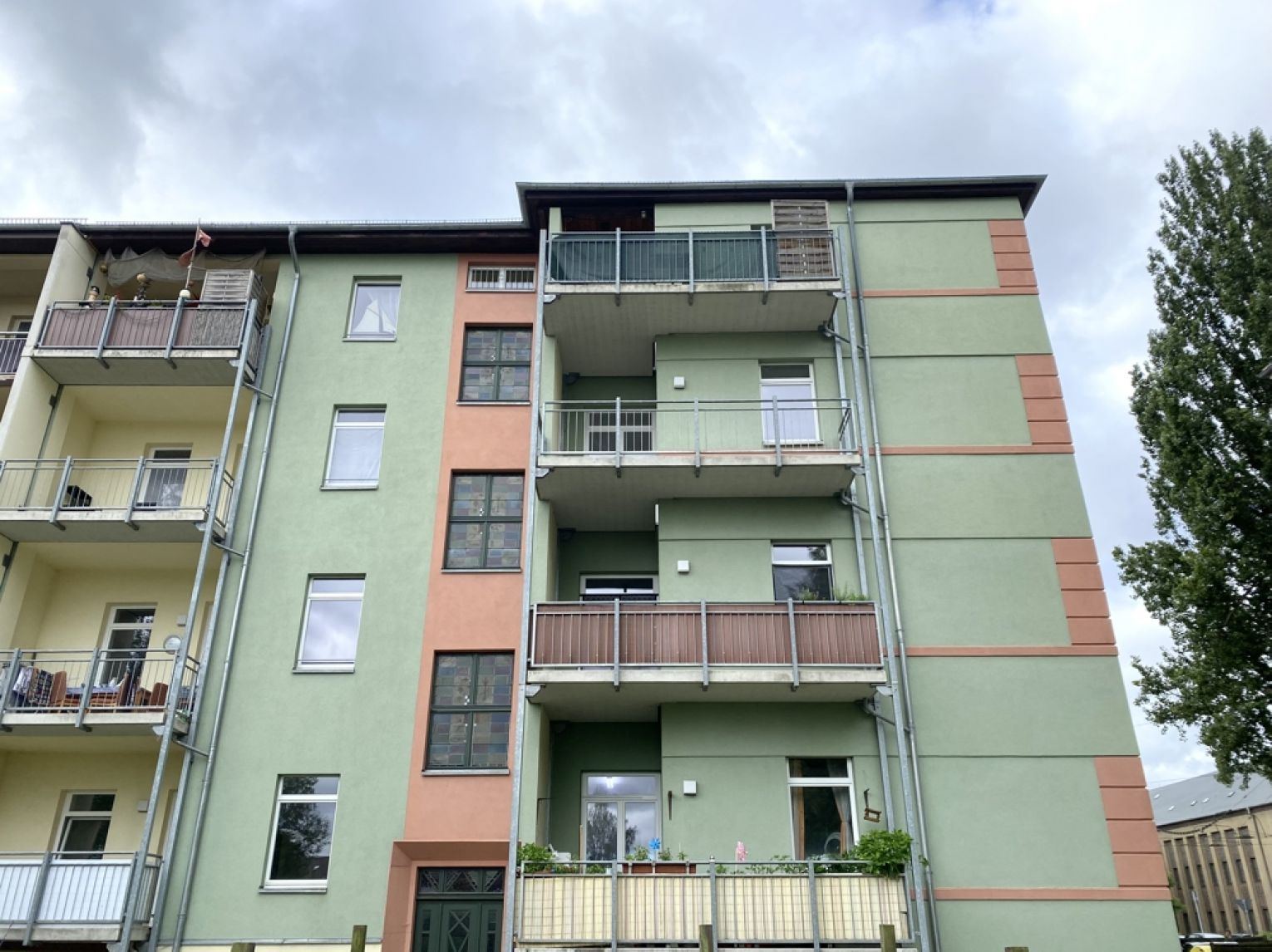 Eigentumswohnung • Zwickau • vermietet • 3 Zimmer • Geld anlegen • mit Balkon • Gäste-WC