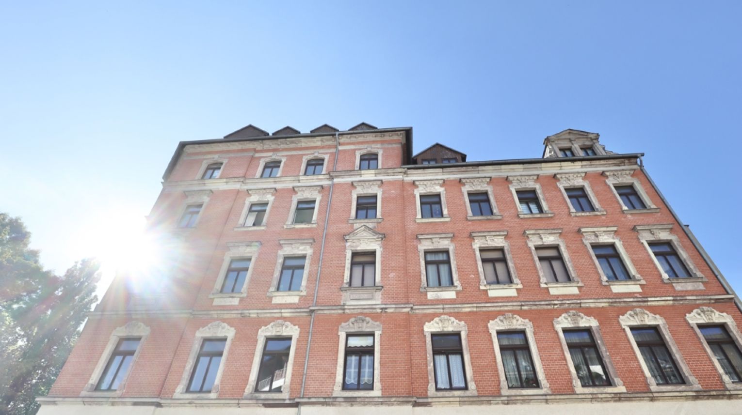 Balkon • 3-Raum Wohnung • Einbauküche • Tageslichtbad • Sonnenberg • in Chemnitz • groß • zur Miete