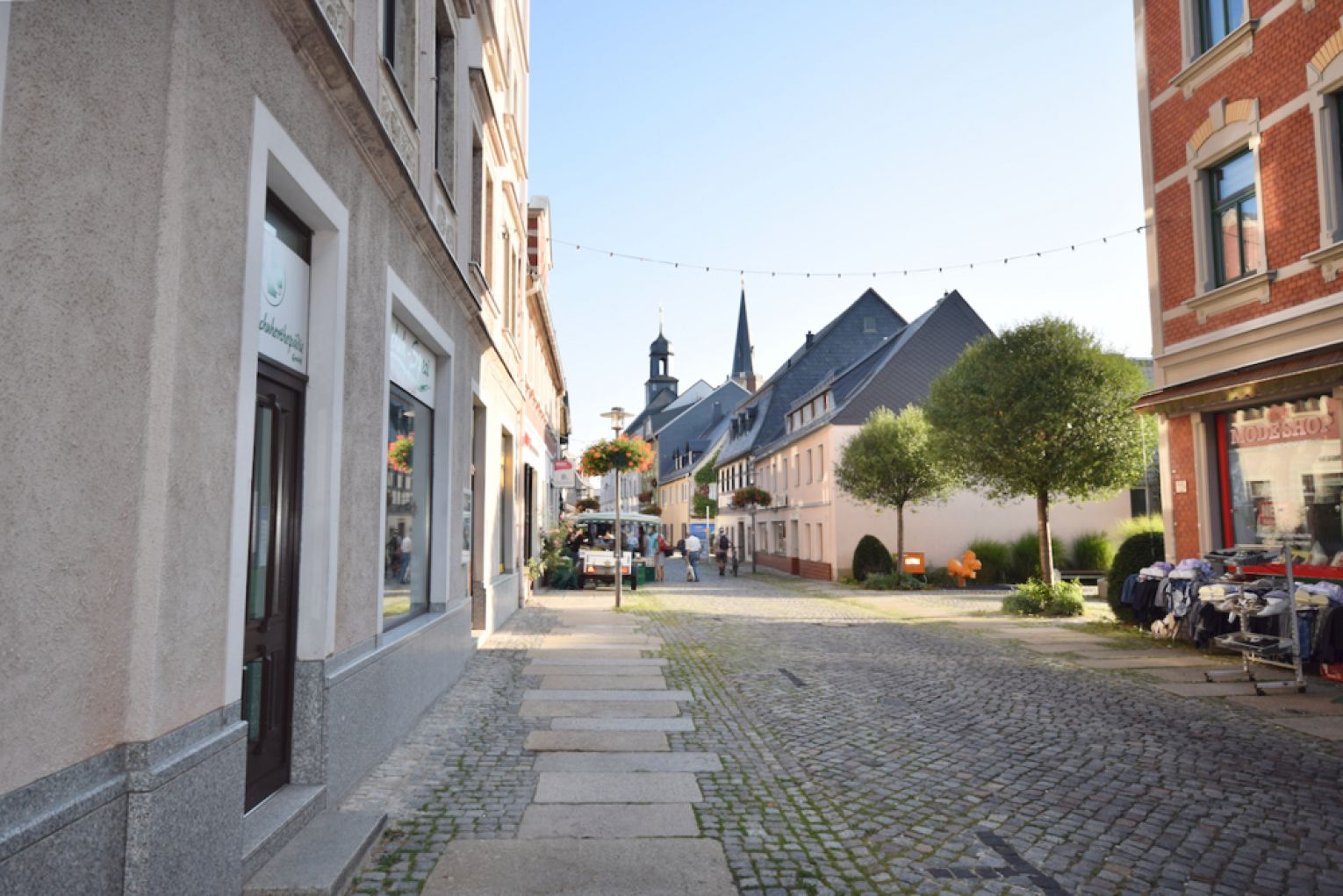 Büro oder Ladenfläche • Ladenstraße Stollberg • 2 Räume • Archivraum • TOP Lage • Einmal anschauen?