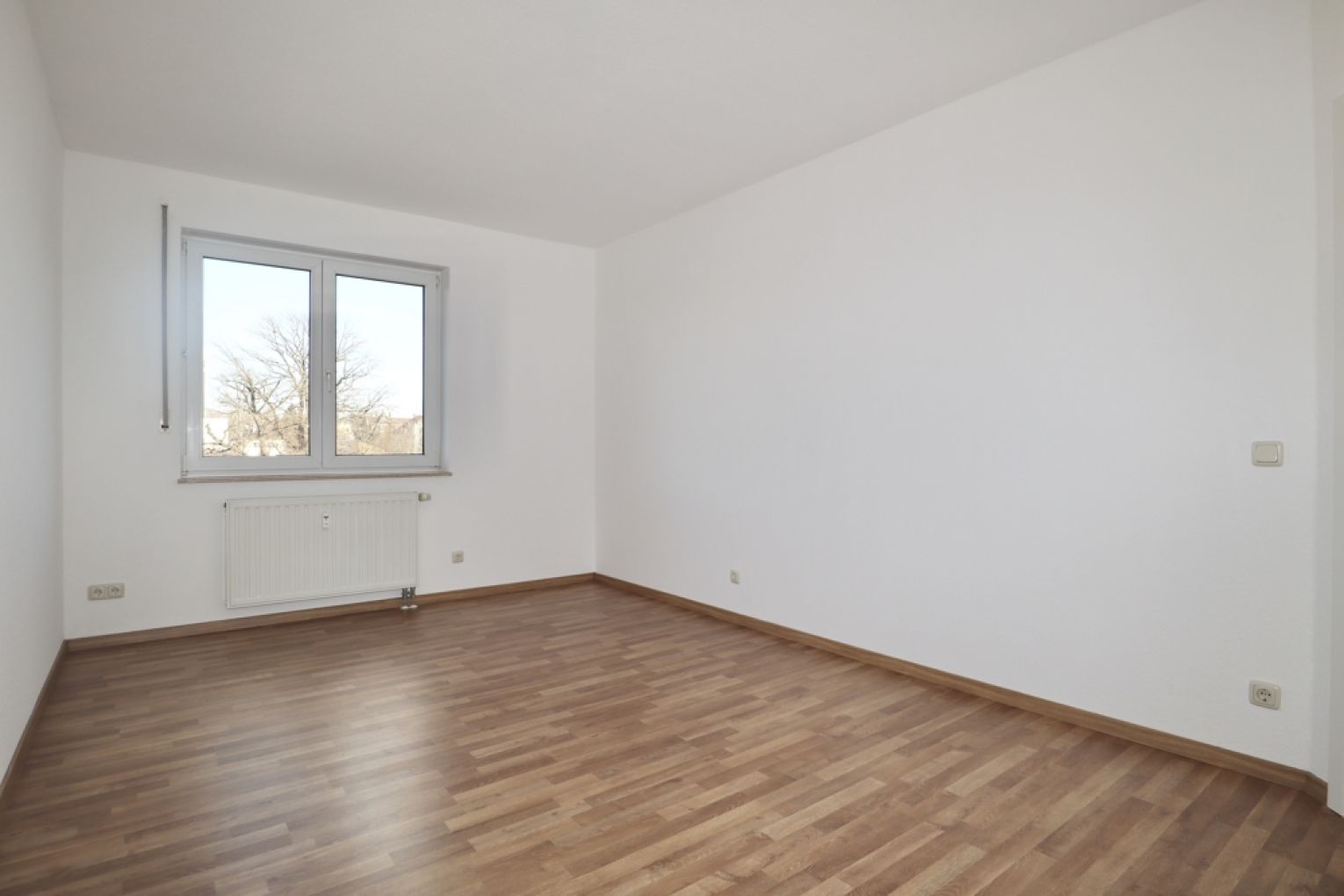 Balkon • 3-Raum Wohnung • Einbauküche • Altchemnitz • in Chemnitz • Aufzug • jetzt mieten