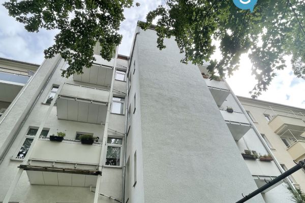 5-Raum Wohnung • 2 Bäder • Wanne + Dusche • Maisonette • 2 Balkone • Laminat • nicht lang warten!