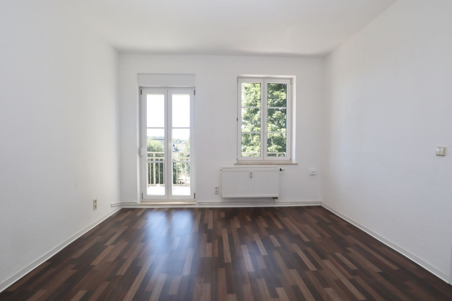 Gutschein • 2-Zimmer Wohnung • Balkon • Tageslichtbad • Einbauküche • Ebersdorf • jetzt anrufen