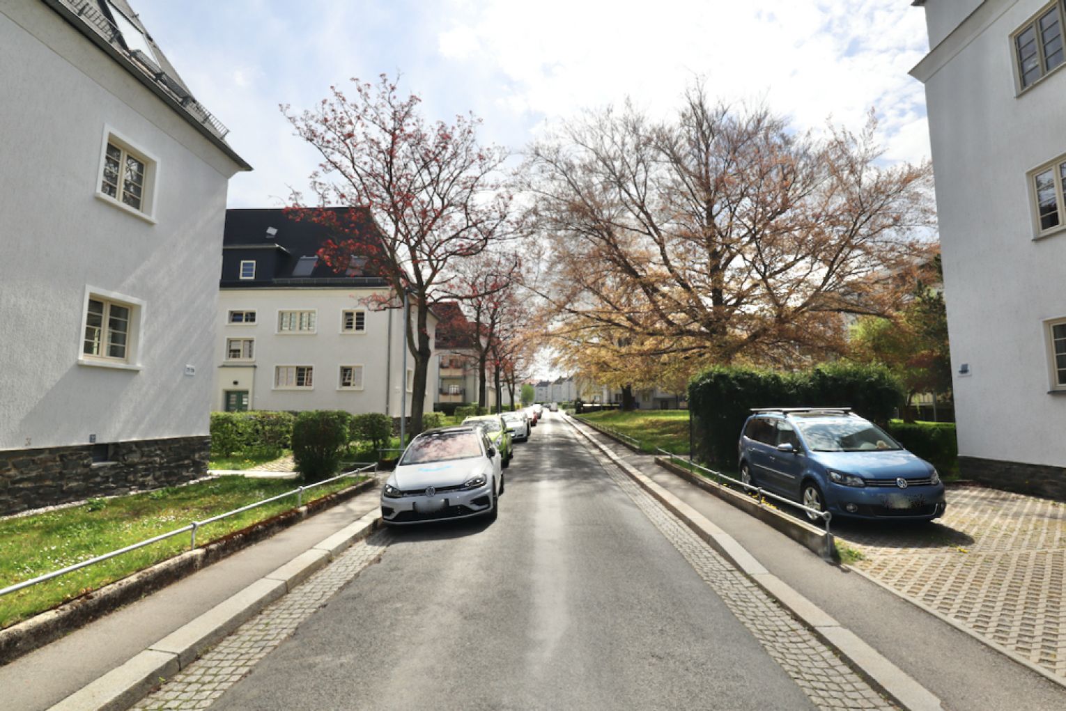 im Heimgarten • in Chemnitz • 2-Zimmer • mit Balkon • vermietet • als Kapitalanlage