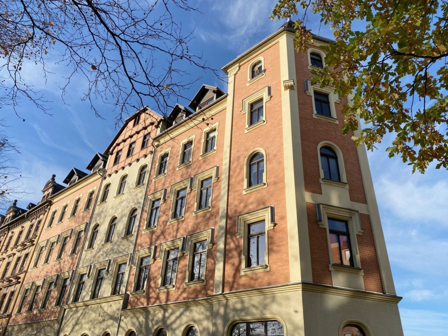 2-Zimmer • Schlosschemnitz • Einbauküche • Balkon • zur Miete • Erdgeschoss  • jetzt anrufen