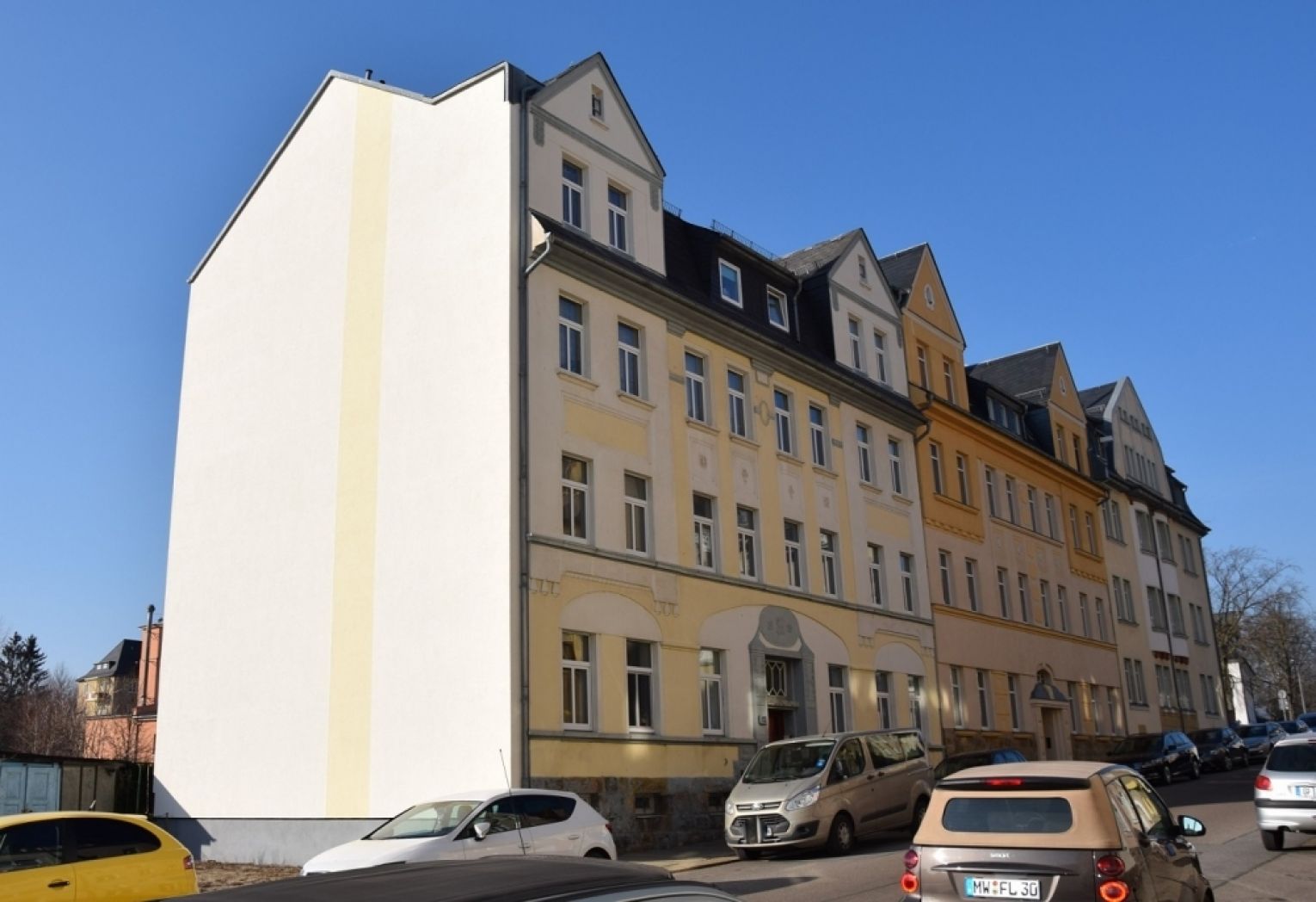 Balkon • 4 Zimmer • Parkett & Laminat • Tageslichtbad • Limbach-Oberfrohna • zentrale Lage • Termin?