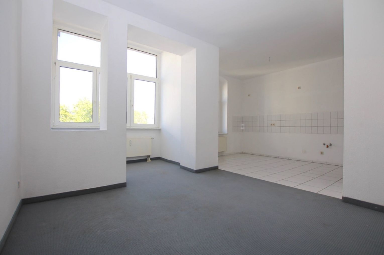 3-Zimmer Wohnung in Chemnitz • Loggia • Bad mit Wanne • offene Küche • Sonnenberg • Anschauen!