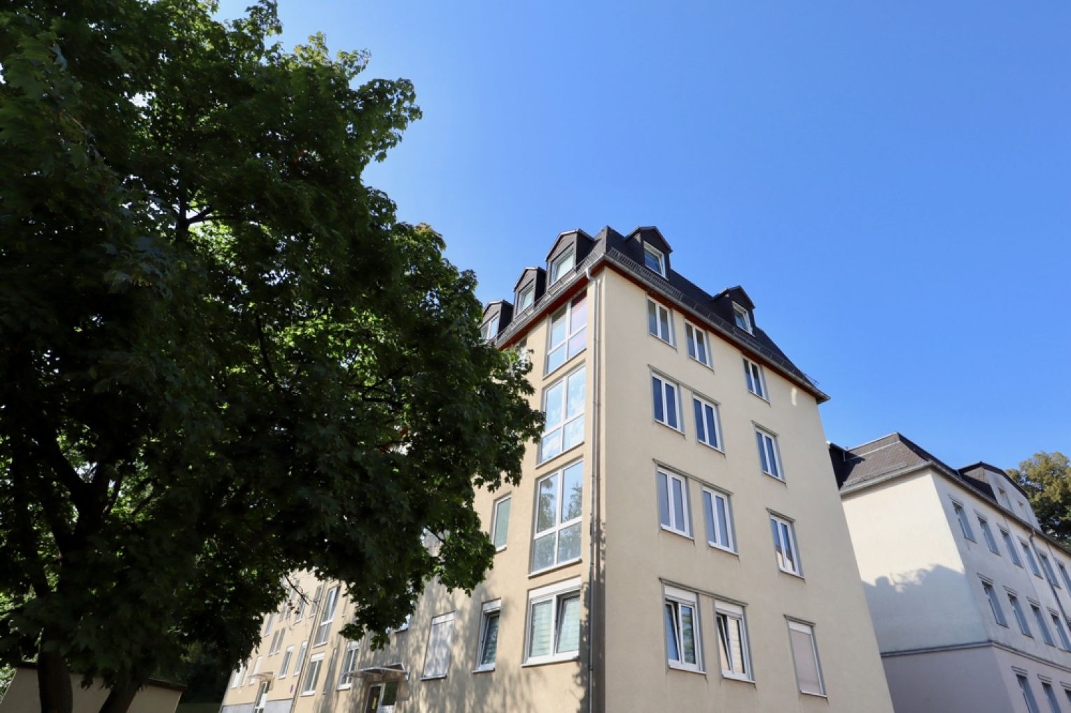 Jetzt Mieten • Chemnitz • 3 Zimmer • Südbalkon • Tageslichtbad • Kappel • Fußbodenheizung • Aufzug