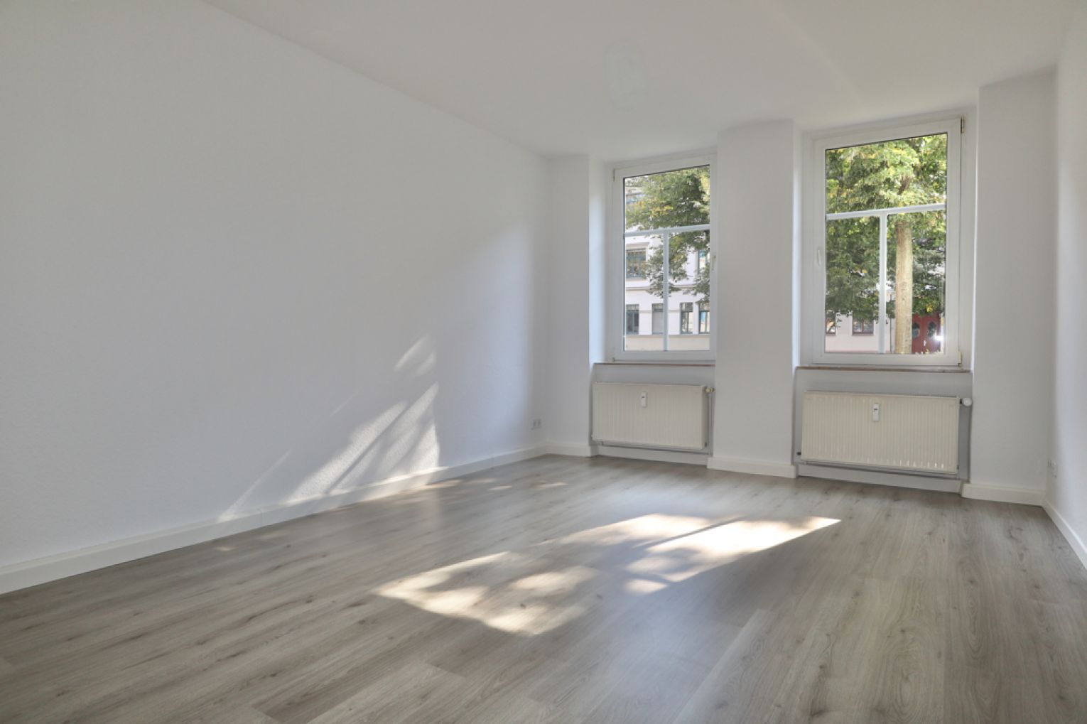 4 Zimmer • großer Balkon • Gemeinschaftsgarten • 2 Bäder • Chemnitz • Hilbersdorf • jetzt mieten!