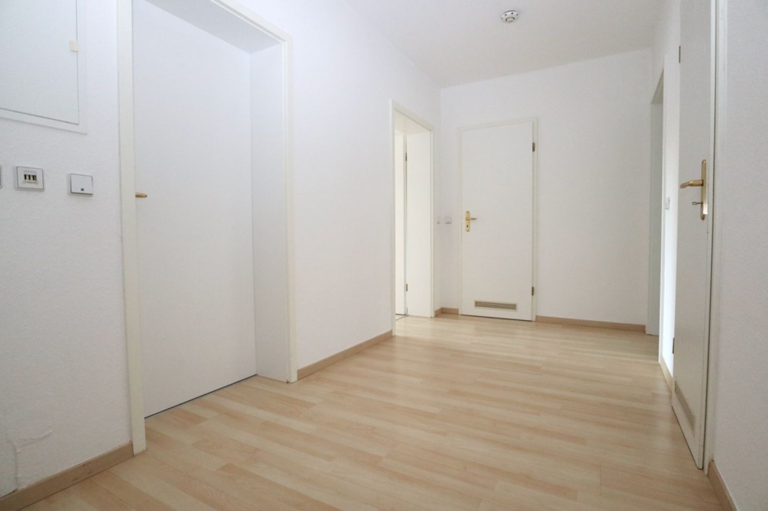 3-Raumwohnung • in Schlosschemnitz • mit Balkon • Aufzug • TG-Stellplatz • jetzt anrufen