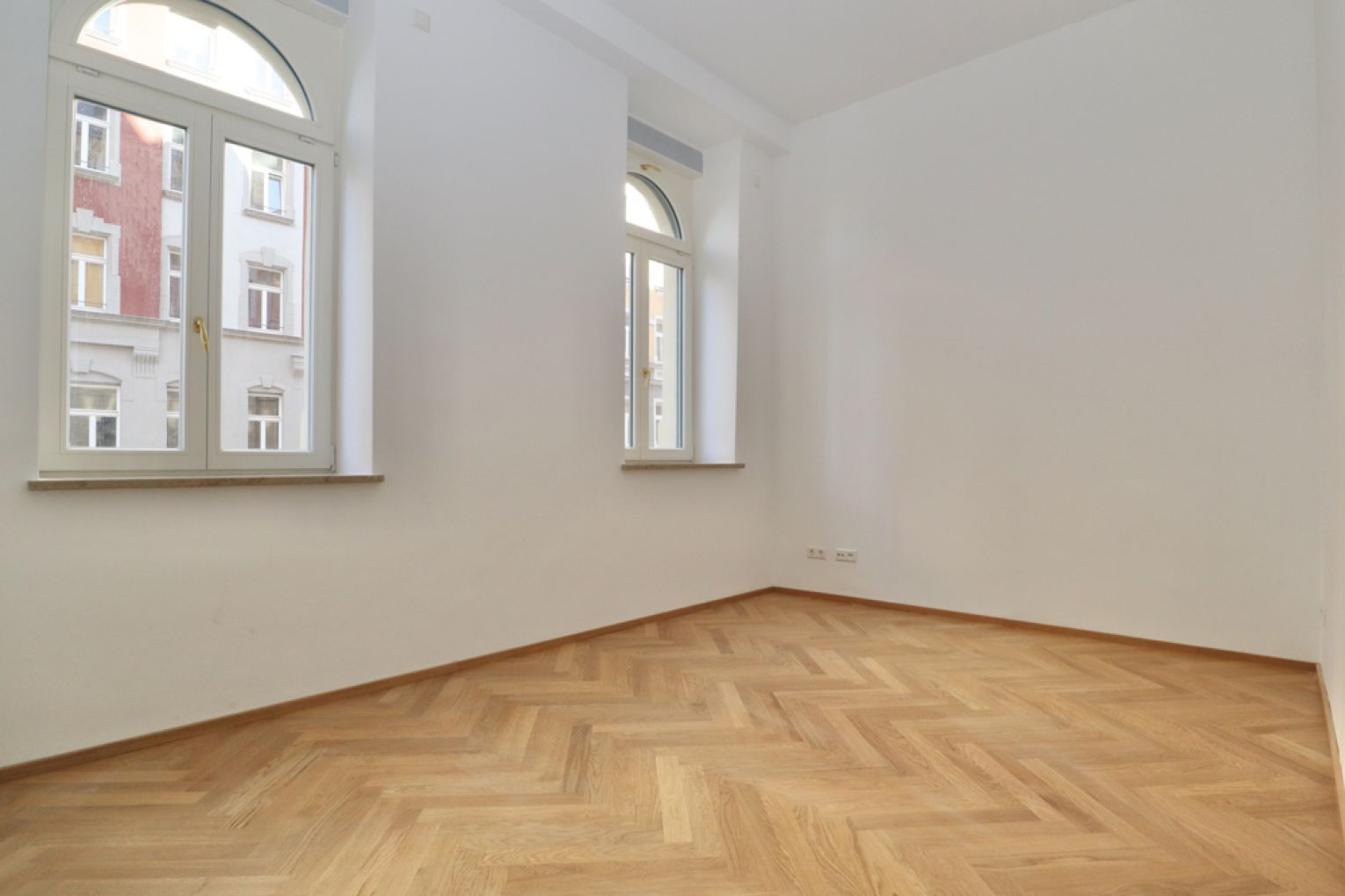 2-Raum Wohnung • Erdgeschoss • Erstbezug • Fußbodenheizung • neu • modern • zur Miete • Sonnenberg