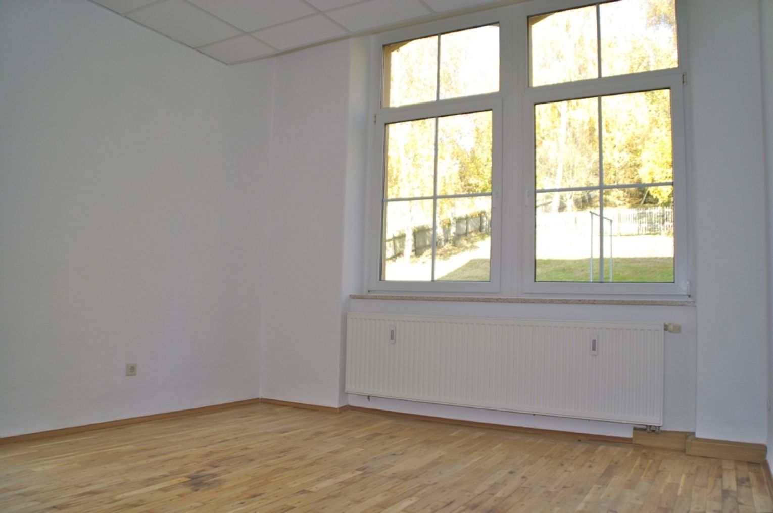 2 Zimmer in Gelenau • Balkon • Parkett • ruhige Lage • Stellplatz • Bad mit Wanne • schnell mieten!