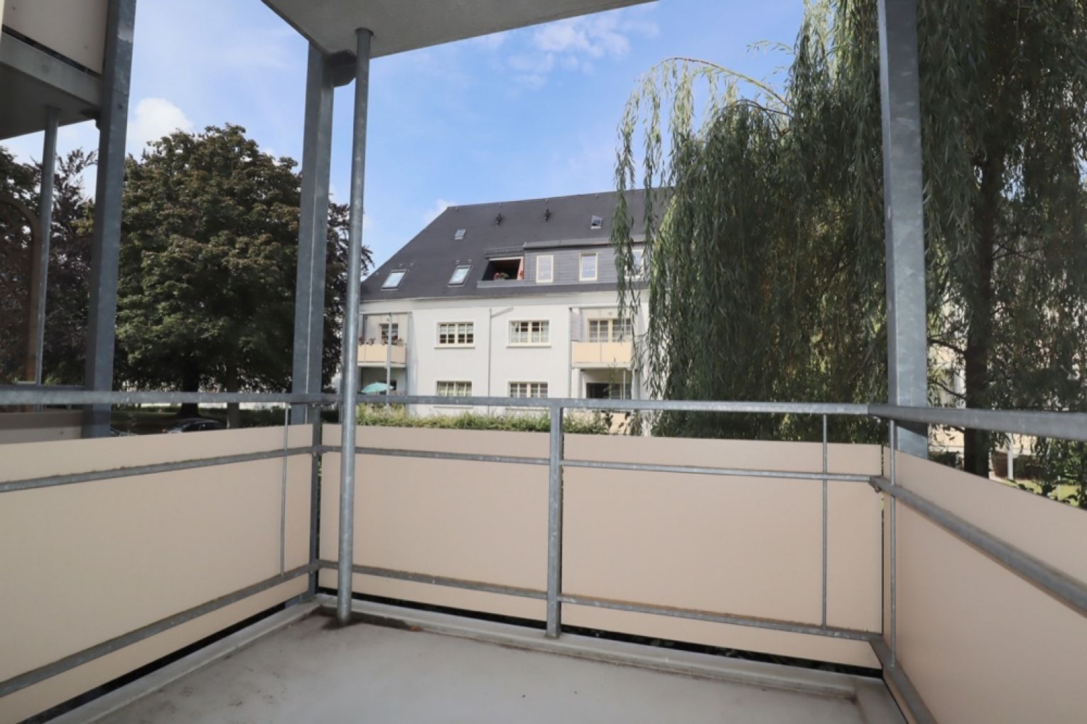 im Heimgarten • in Chemnitz • 2-Zimmer • mit Balkon • vermietet • als Kapitalanlage