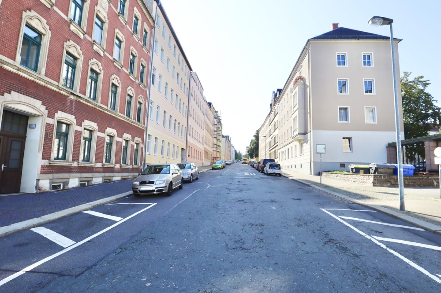 2-Zimmer Wohnung in Chemnitz • Einbauküche • Stellplatz • Lutherviertel • Kaltmietfrei anmieten !!