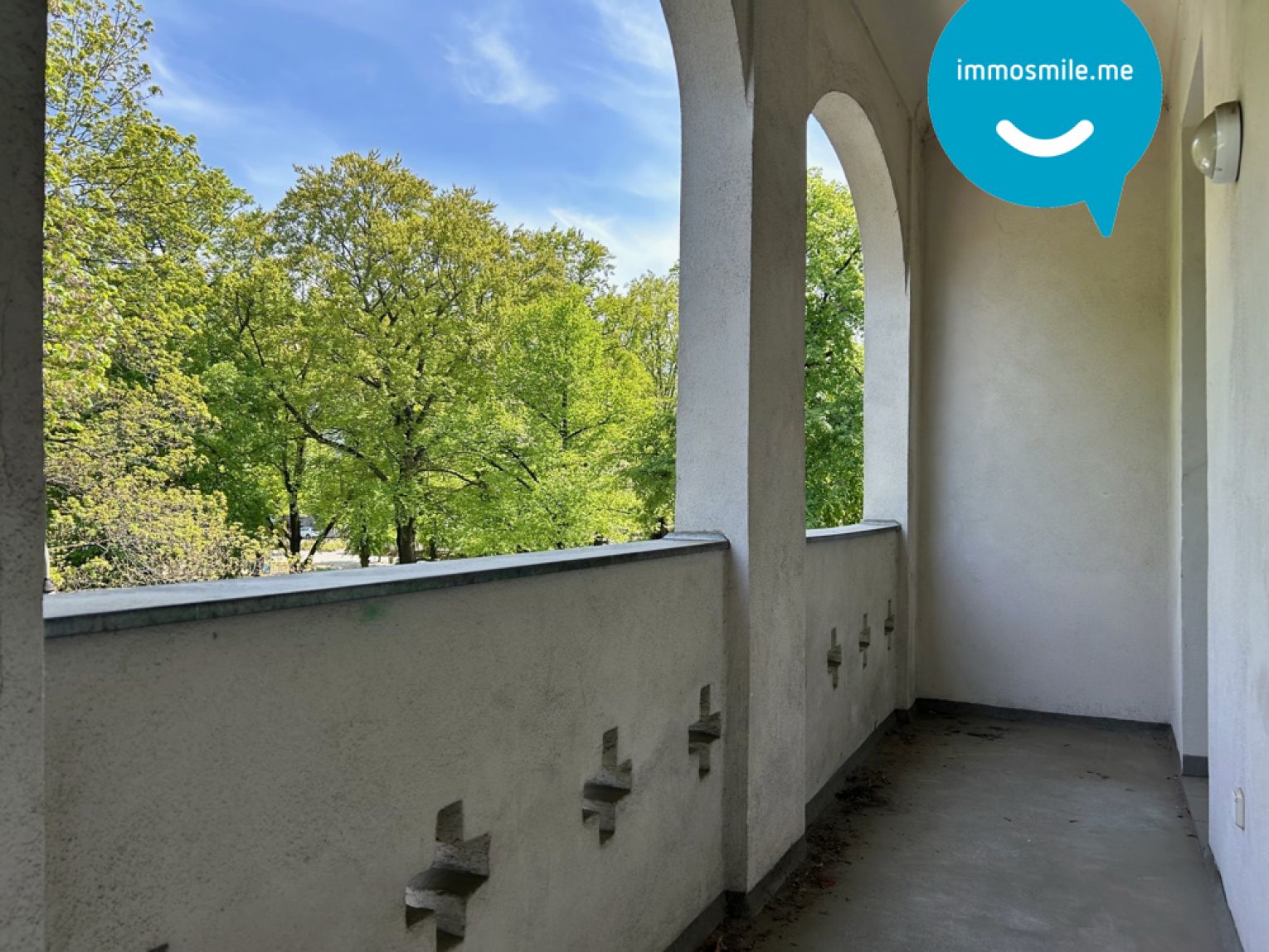 2-Raum Wohnung • Kaßberg • zur Miete • mit Balkon • Chemnitz • offene Küche • Erker