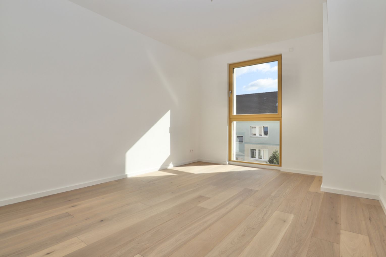 4-Raum Wohnung • Dachgeschoss • Maisonette • Erstbezug • Sonnenberg • Stellplatz • jetzt Mieten