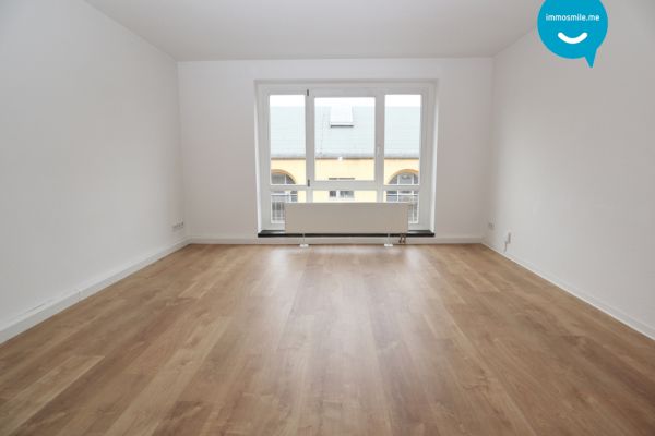 Balkon • 2-Raum Wohnung • Tageslichtbad • Dusche • Einbauküche • Lutherviertel • jetzt anrufen