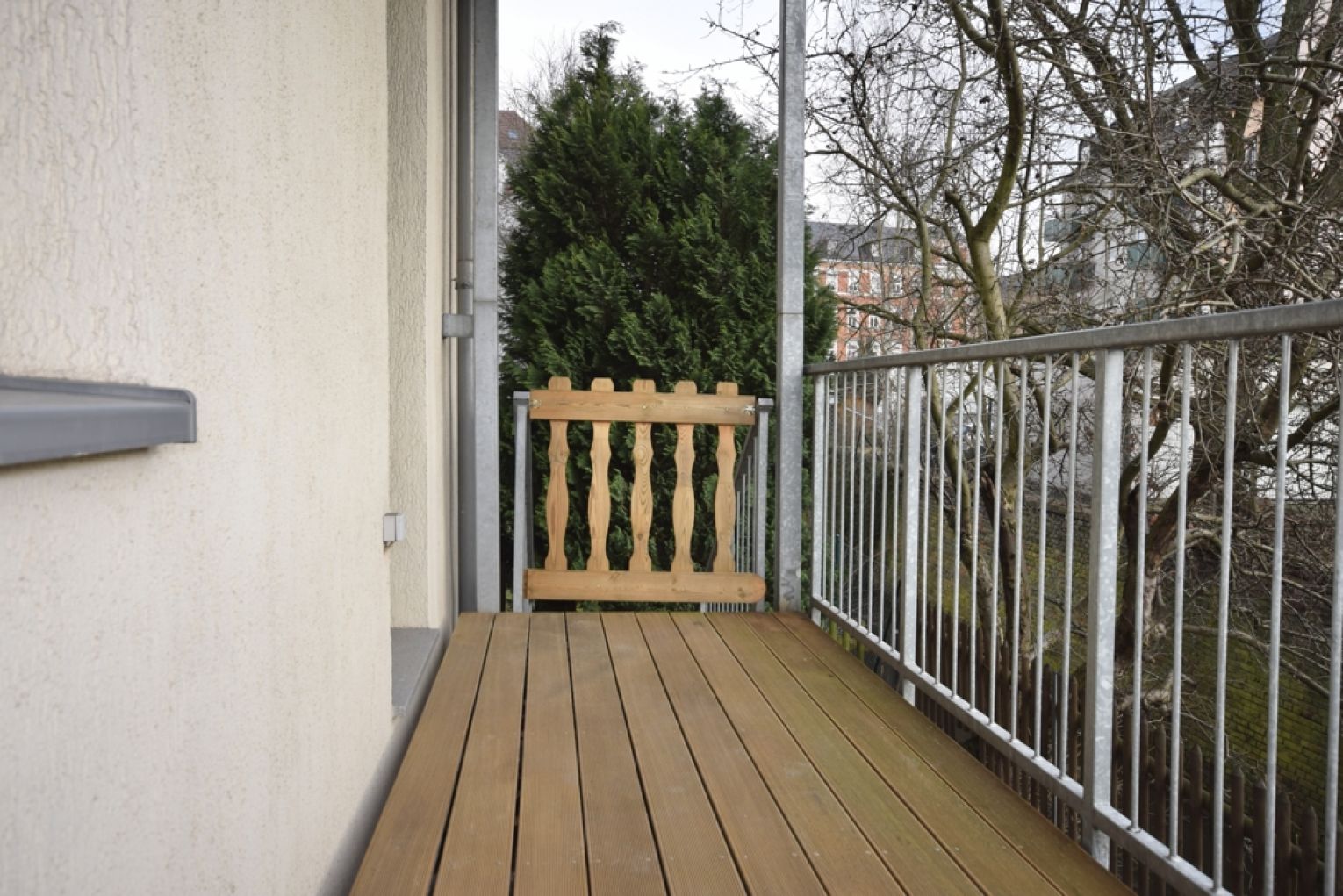 2-Raum • Balkon • Laminat • Hochparterre • Schloßchemnitz • ruhige Lage • Tageslichtbad