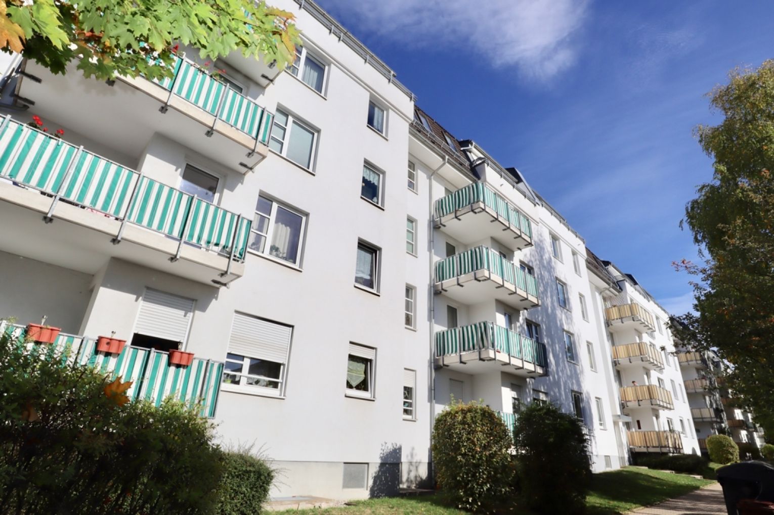 2-Raum Wohnung • Schloßchemnitz • Einbauküche • Balkon • schöner Grundriss • jetzt mieten