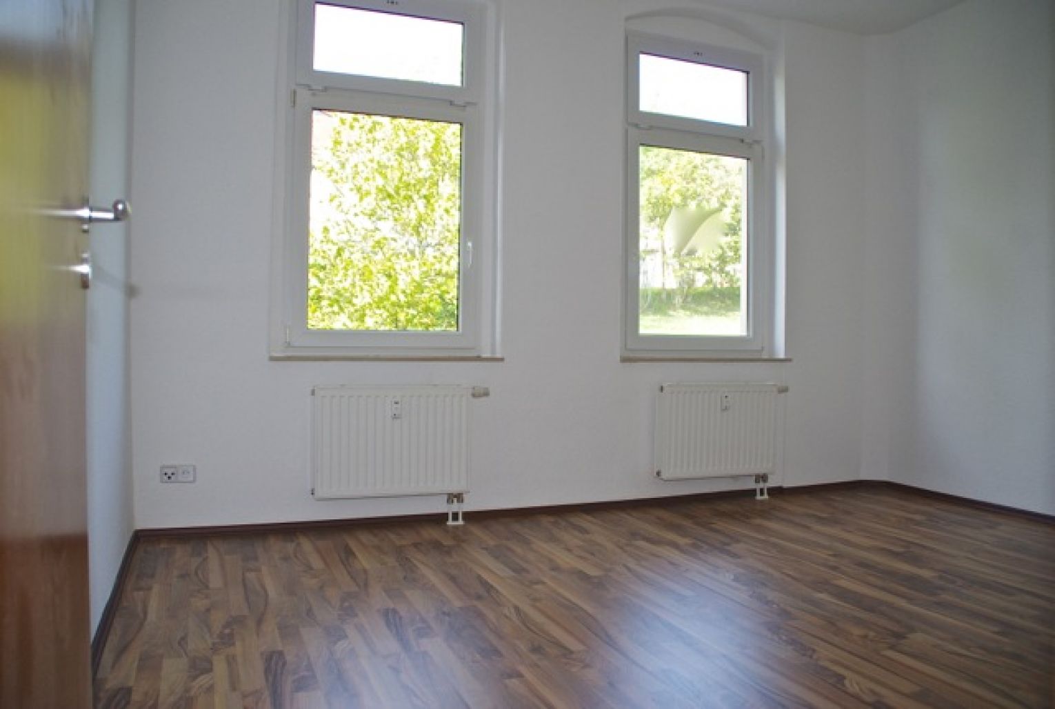 Wohnung zur Miete • Limbach-Oberfrohna • 3 Zimmer • großer Balkon • Stellplatz • gleich anschauen!