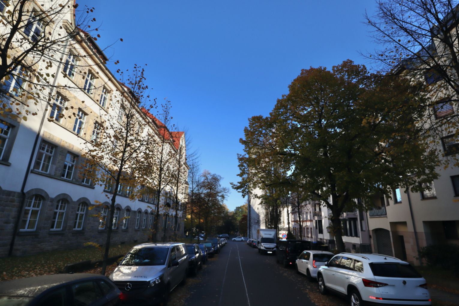 auf dem Kaßberg • in Chemnitz • Eigentumswohnung • 3 Zimmer • mit Balkon • vermietet •