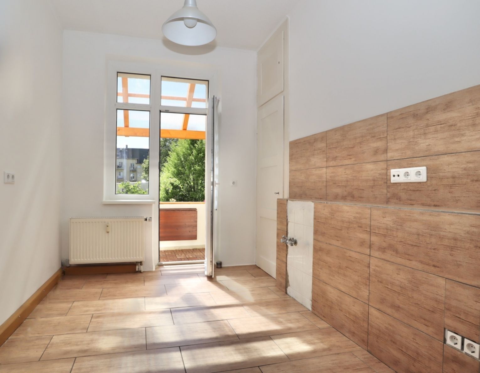 3-Raum Wohnung • Laminat • Stellplatz • Kaßberg • Balkon • Tageslichtbad • Chemnitz • jetzt anrufen!