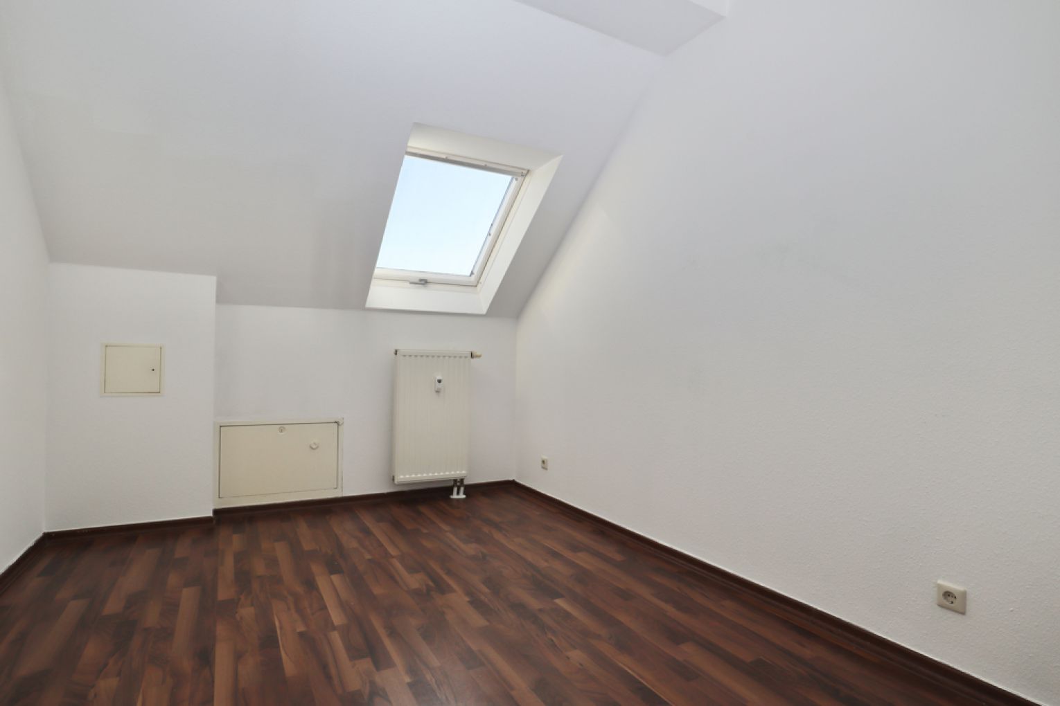 Maisonette • 4-Raum Wohnung • Dachgeschoss • in Chemnitz • Einbauküche • Balkon • schnell anrufen