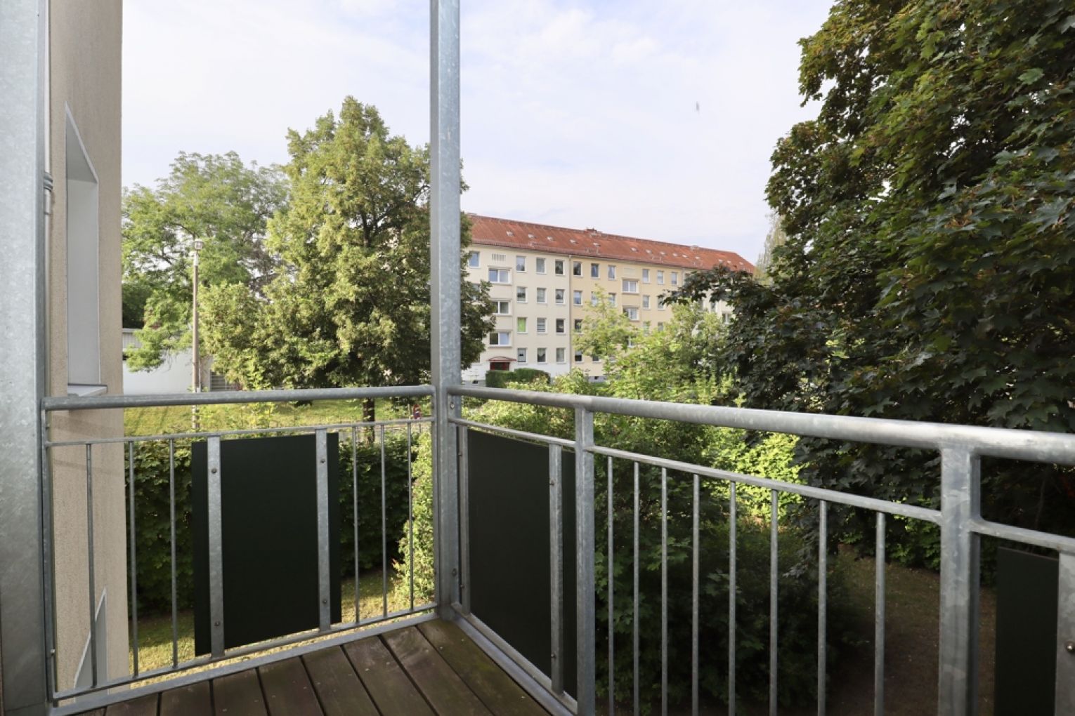 2-Raum Wohnung • Gablenz • Balkon • Tageslichtbad • Wanne • Stellplatz • schnell sein lohnt sich