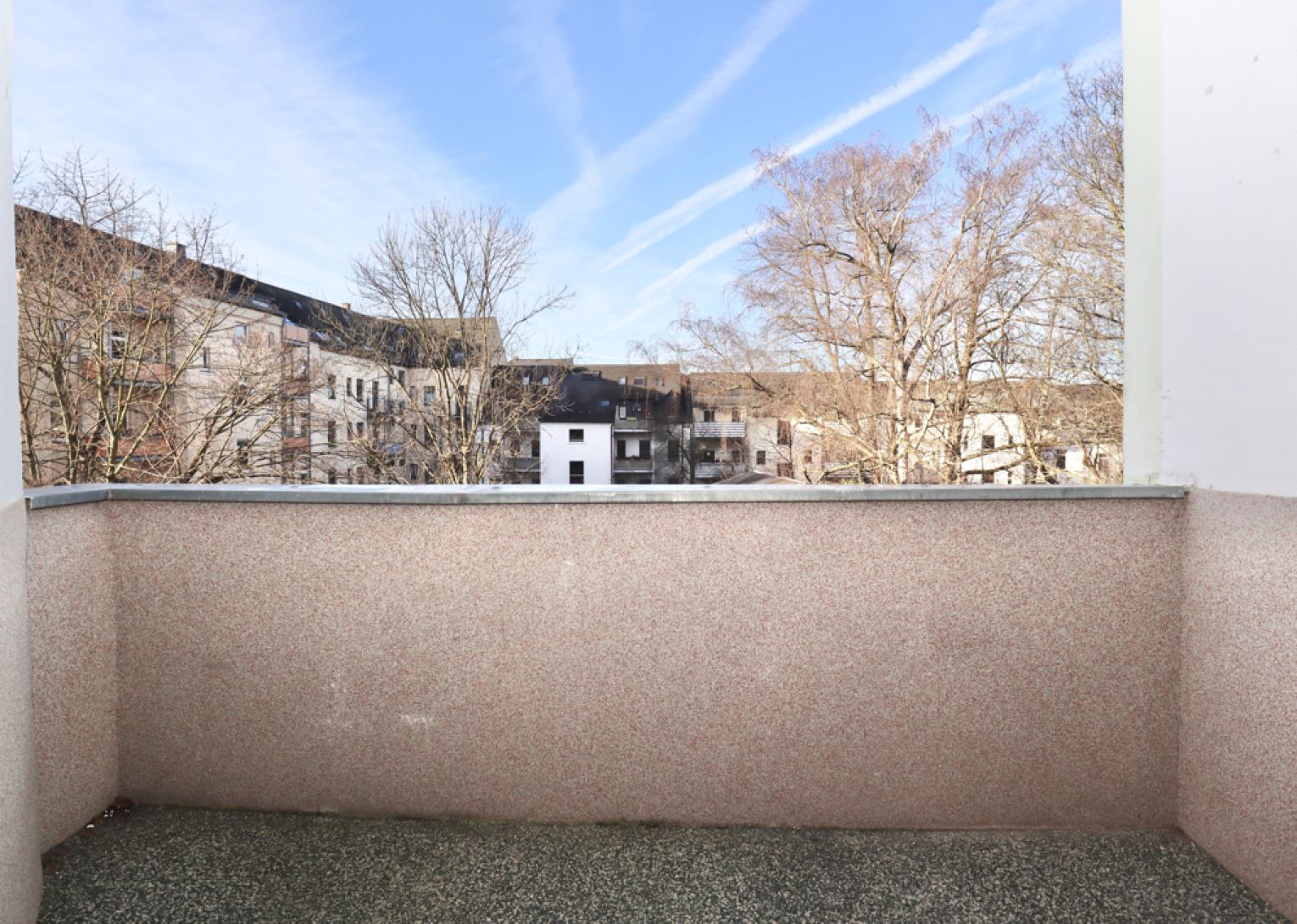 Balkon • Altendorf • Chemnitz • 3-Raum Wohnung • Kamin • Altbau • modern • Termin vereinbaren