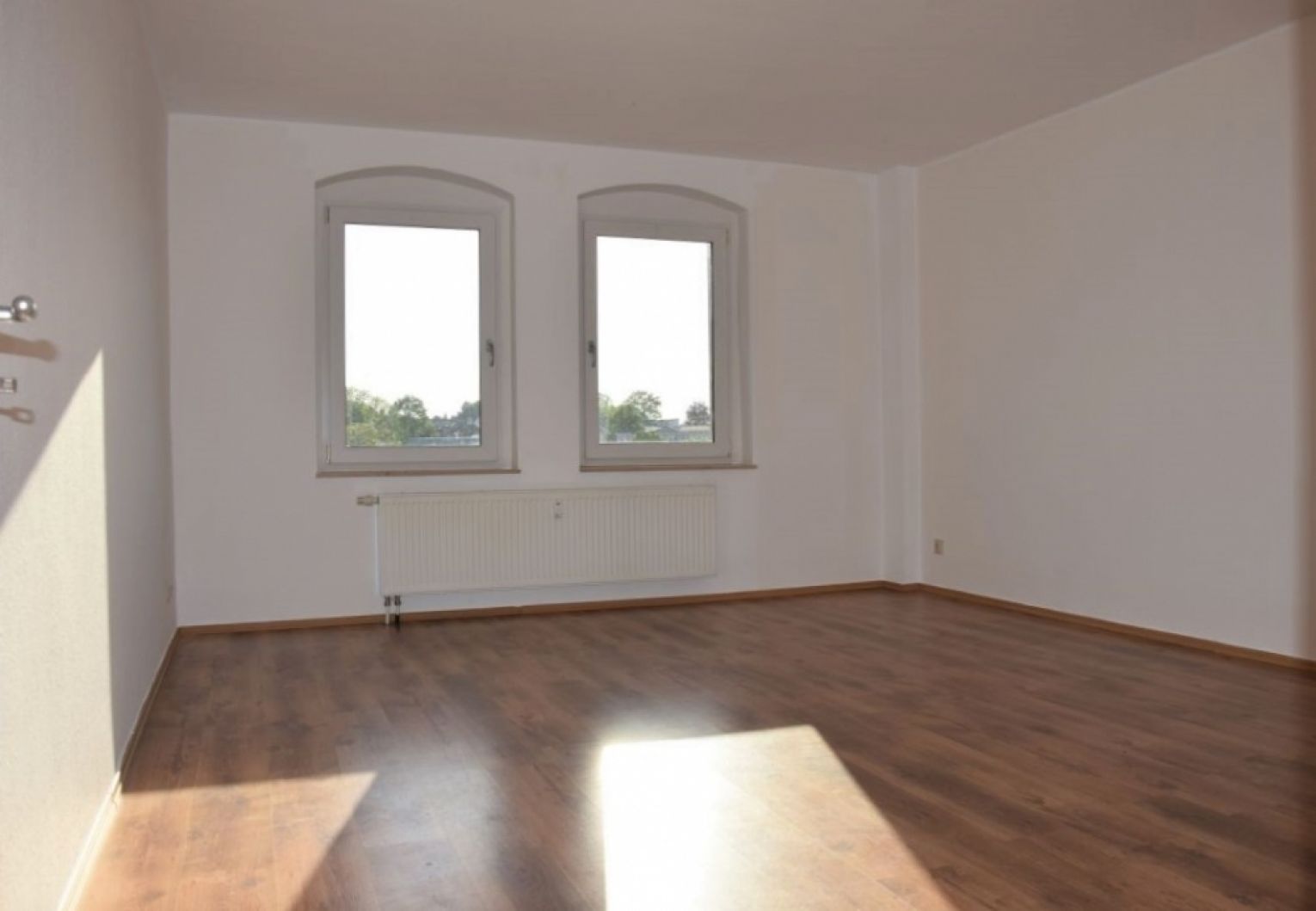 4-Zimmer • Balkon • zentrumsnah • Gäste-WC • Stellplatz • Maisonette • Laminat • schnell vergriffen!