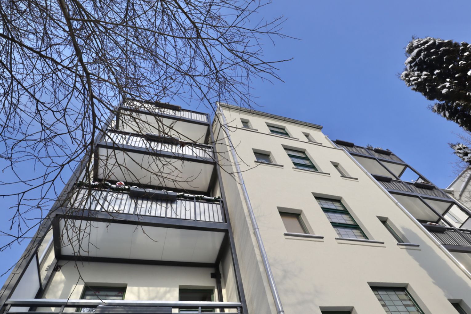 Maisonette • 4-Raum Wohnung • Dachgeschoss • in Chemnitz • Einbauküche • Balkon • schnell anrufen