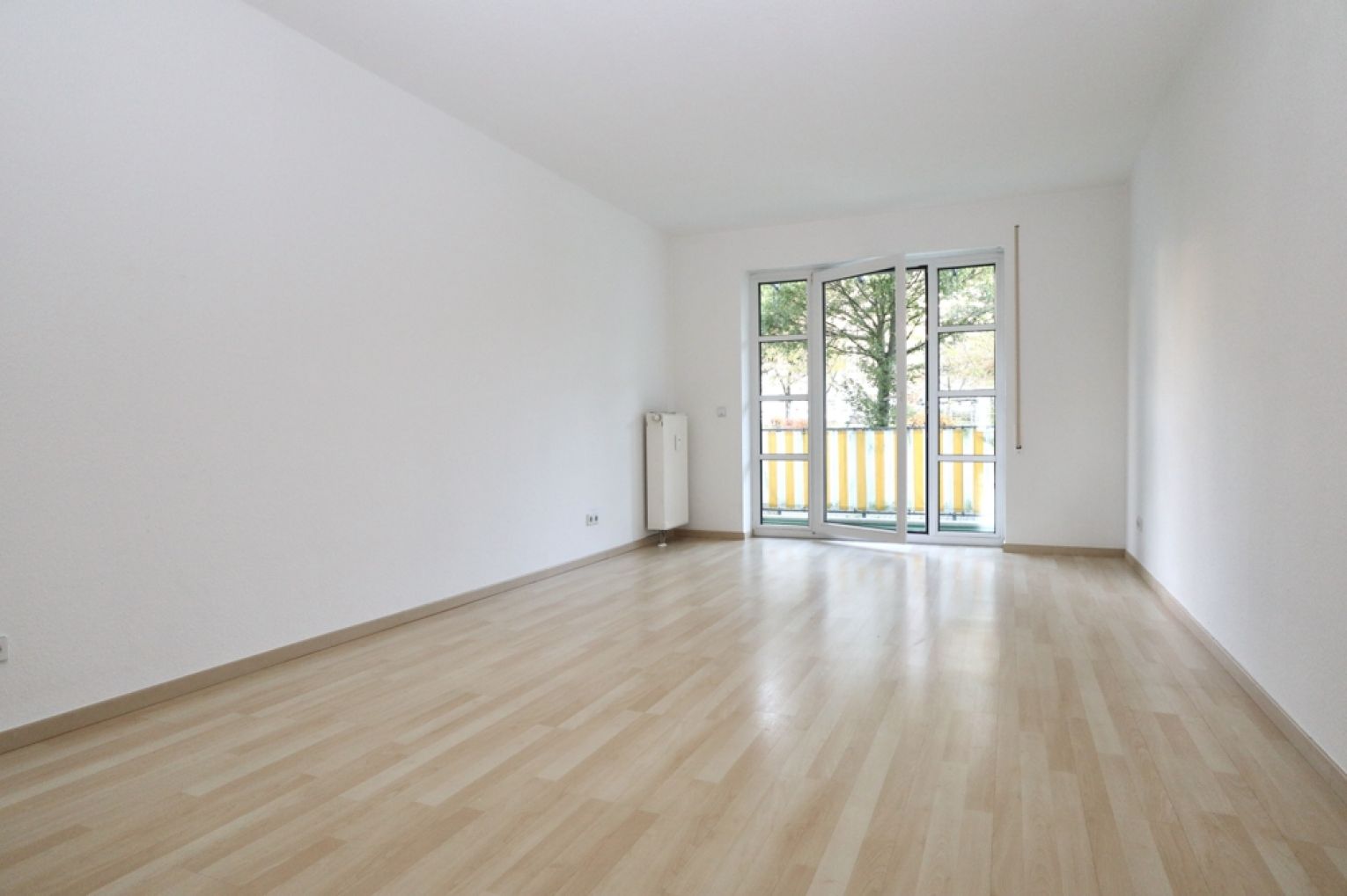 3-Raumwohnung • in Schlosschemnitz • mit Balkon • Aufzug • TG-Stellplatz • jetzt anrufen