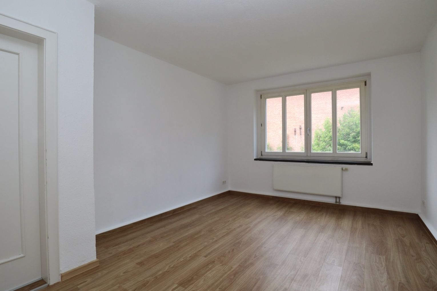 2-Zimmer Wohnung • Lutherviertel • Chemnitz • Balkon • Einbauküche • besichtigen und mieten