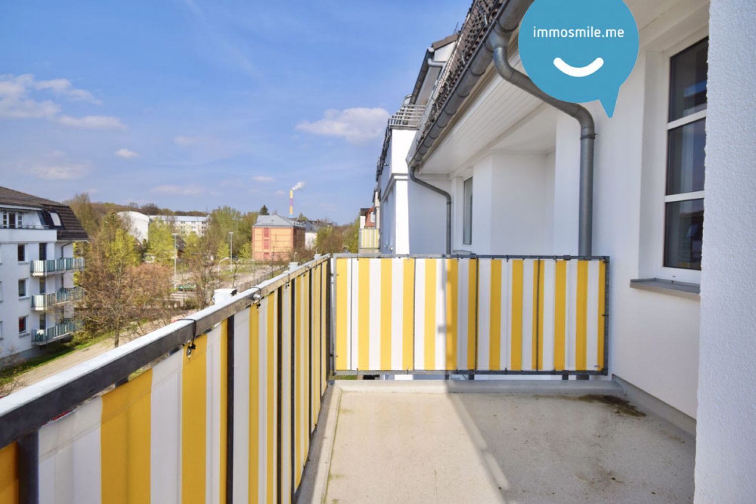 sonnige 2-Raum Wohnung • LIFT • großer Balkon • Einbauküche • Tiefgarage • Schloßchemnitz • Laminat