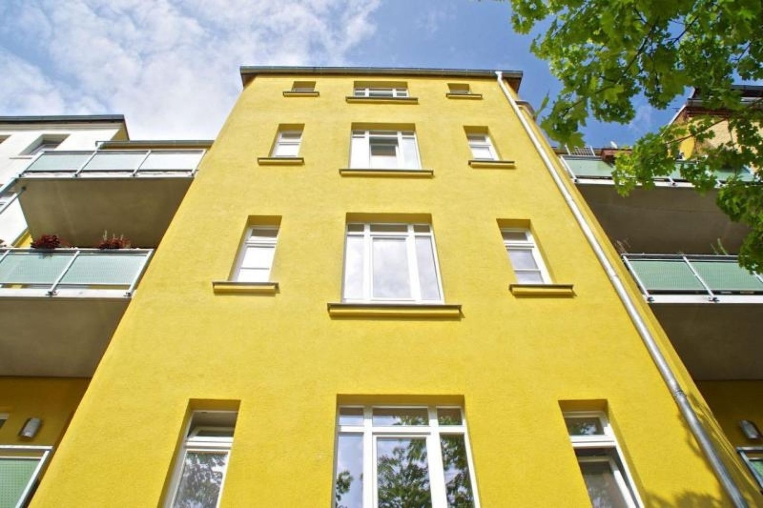 2 Zimmer • Schlosschemnitz • Fussbodenheizung • Balkon • Hochparterre • hochwertig saniert • TOP!