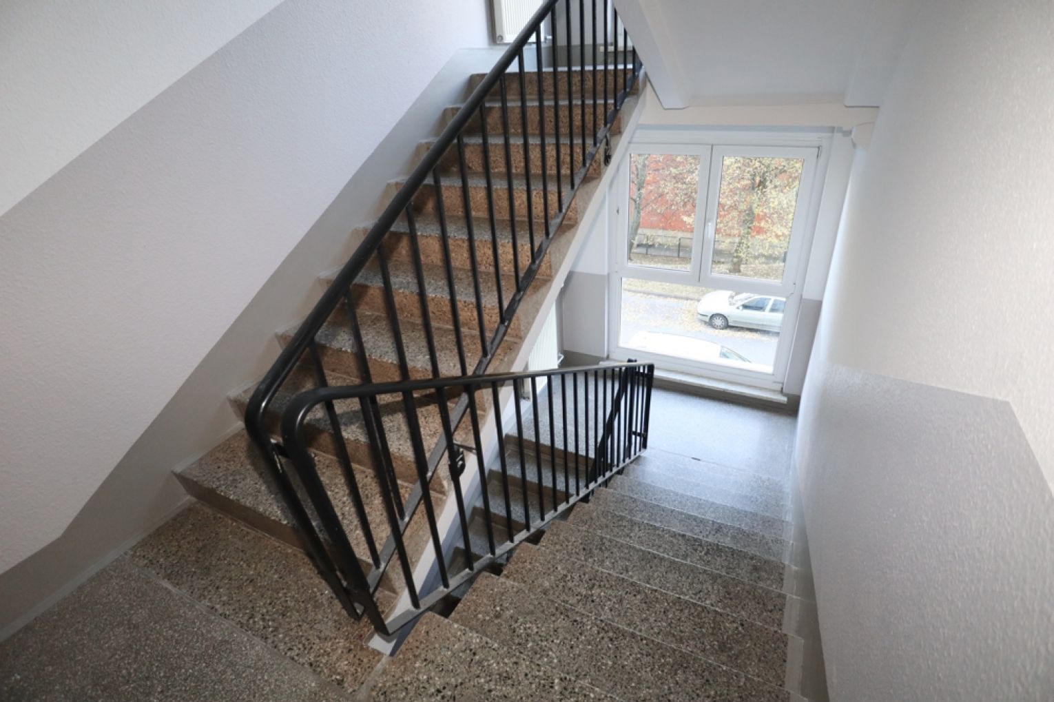 2-Zimmer Wohnung • in Kappel • Balkon • Aufzug • Einbauküche • jetzt anrufen !