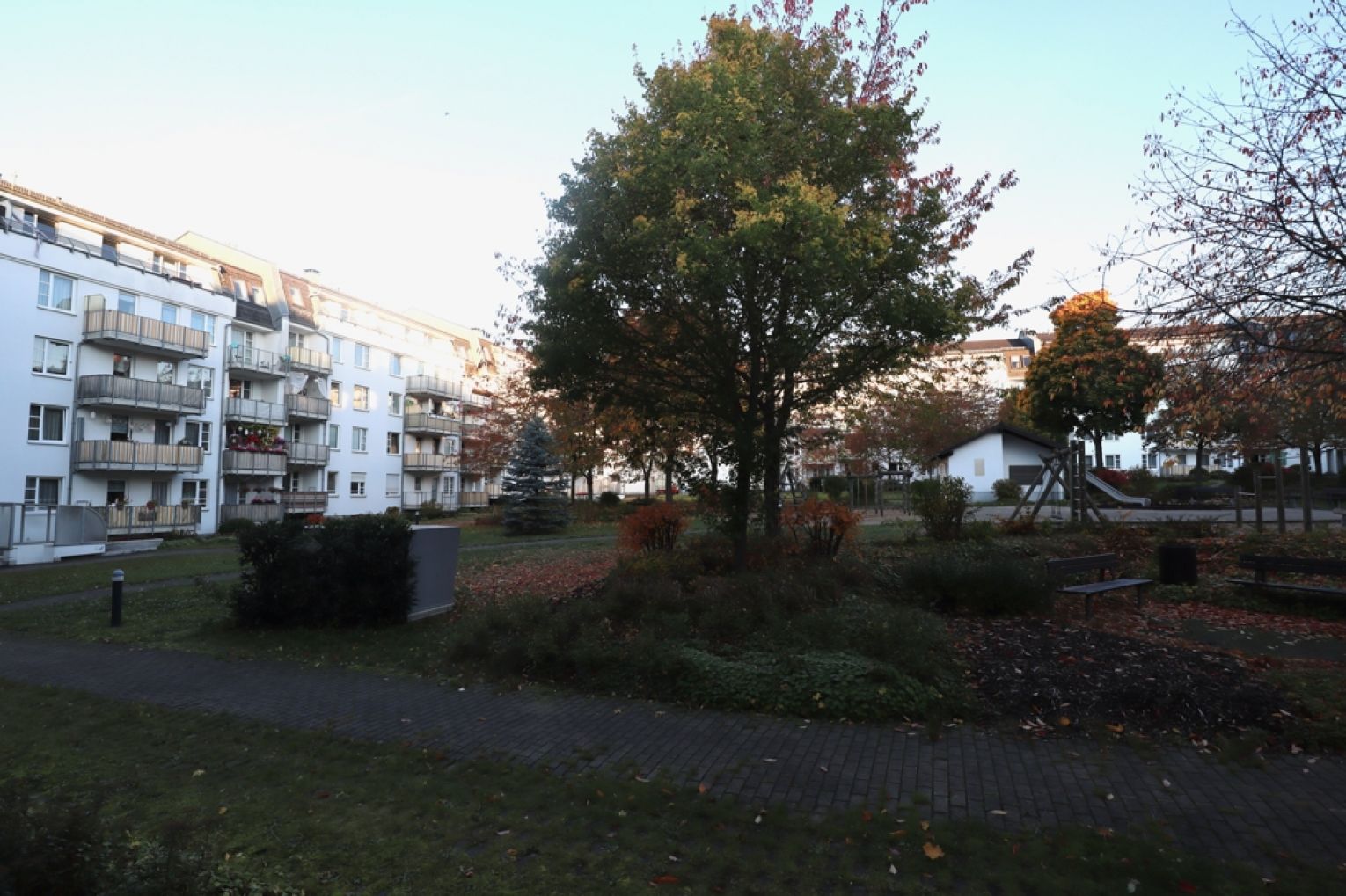 3-Raumwohnung • in Schlosschemnitz • mit Balkon • Aufzug • TG-Stellplatz • jetzt anrufen