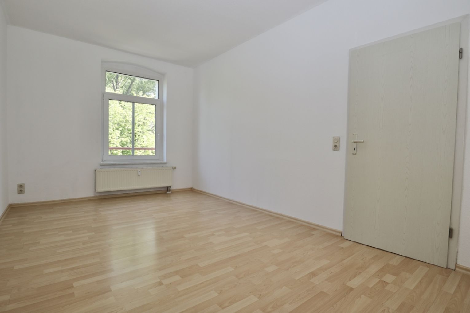 Kaßberg • 3-Raum Wohnung • Südbalkon • Chemnitz • Tageslichtbad • Einbauküche • jetzt mieten